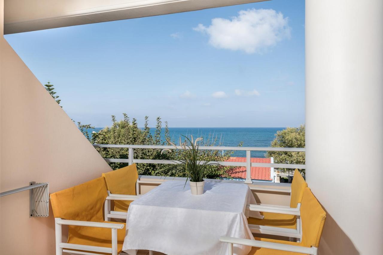 Angela Beach Aparthotel Platanés Esterno foto